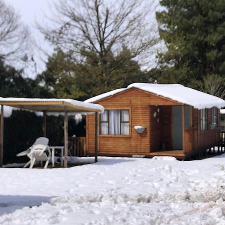 Rustic Cabin Sleepover Underberg Luaran gambar